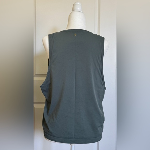 Spiritual Gangster MANIFEST M/L tank top NEW - Picture 2 of 8